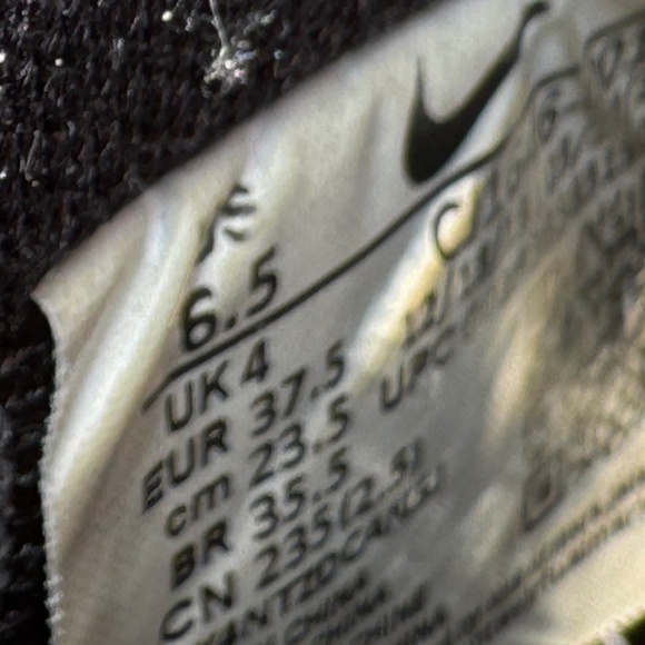 2 pairs of Nike Air Force 1 women size 6.5 - Picture 9 of 10